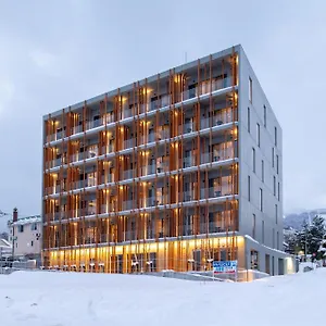 Fenix West 4*, Furano Japan