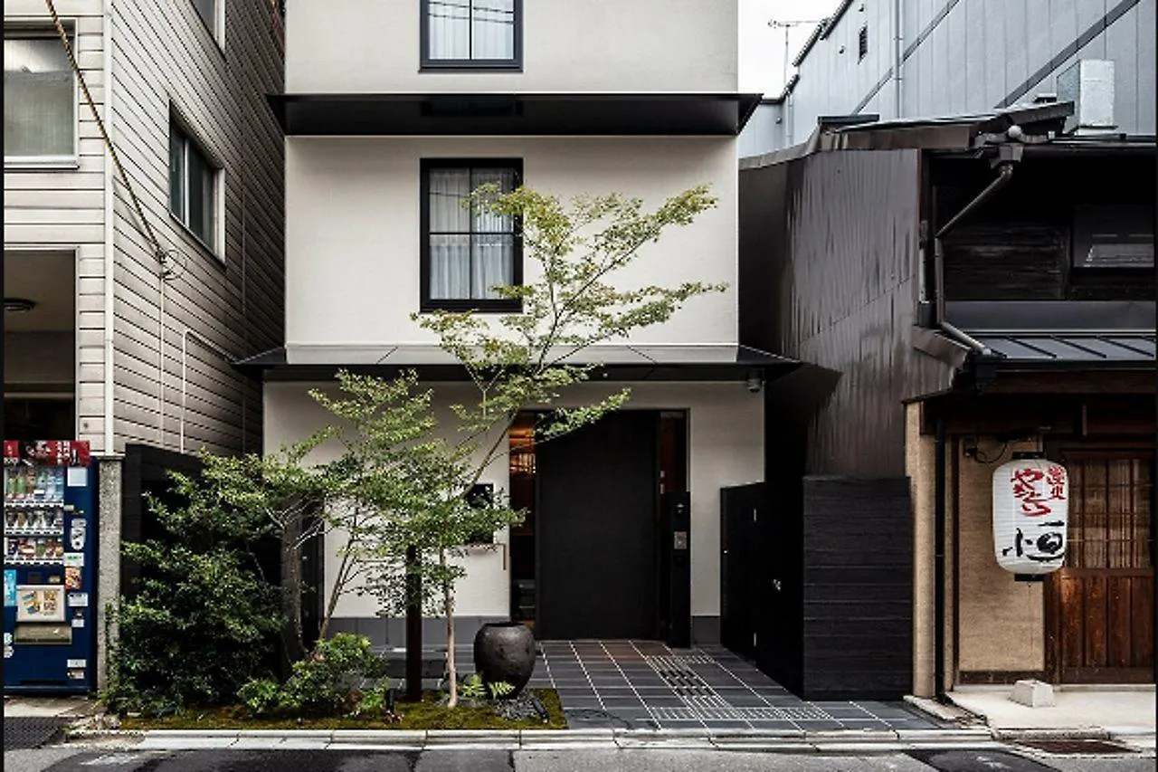The General Kyoto Bukkoji Fuyacho Hotel